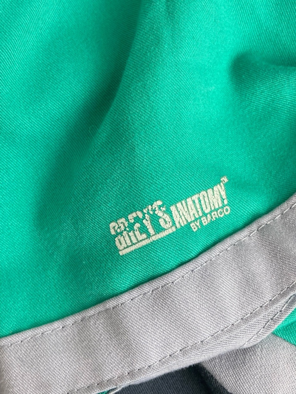 Greys Anatomy Active Scrub Top M Teal Gray Nurse woman’s medical - Picture 12 of 12